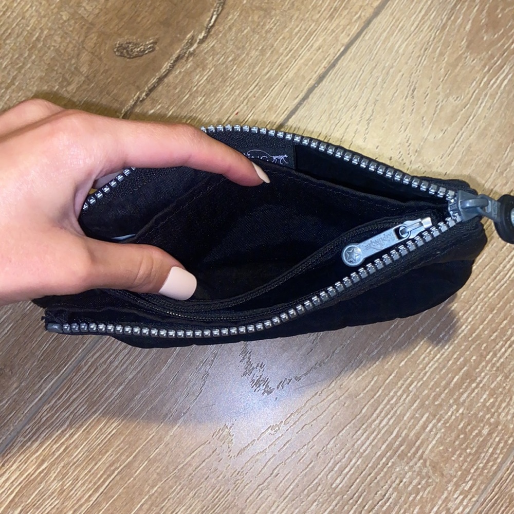 Wallet - Picture 4 of 7